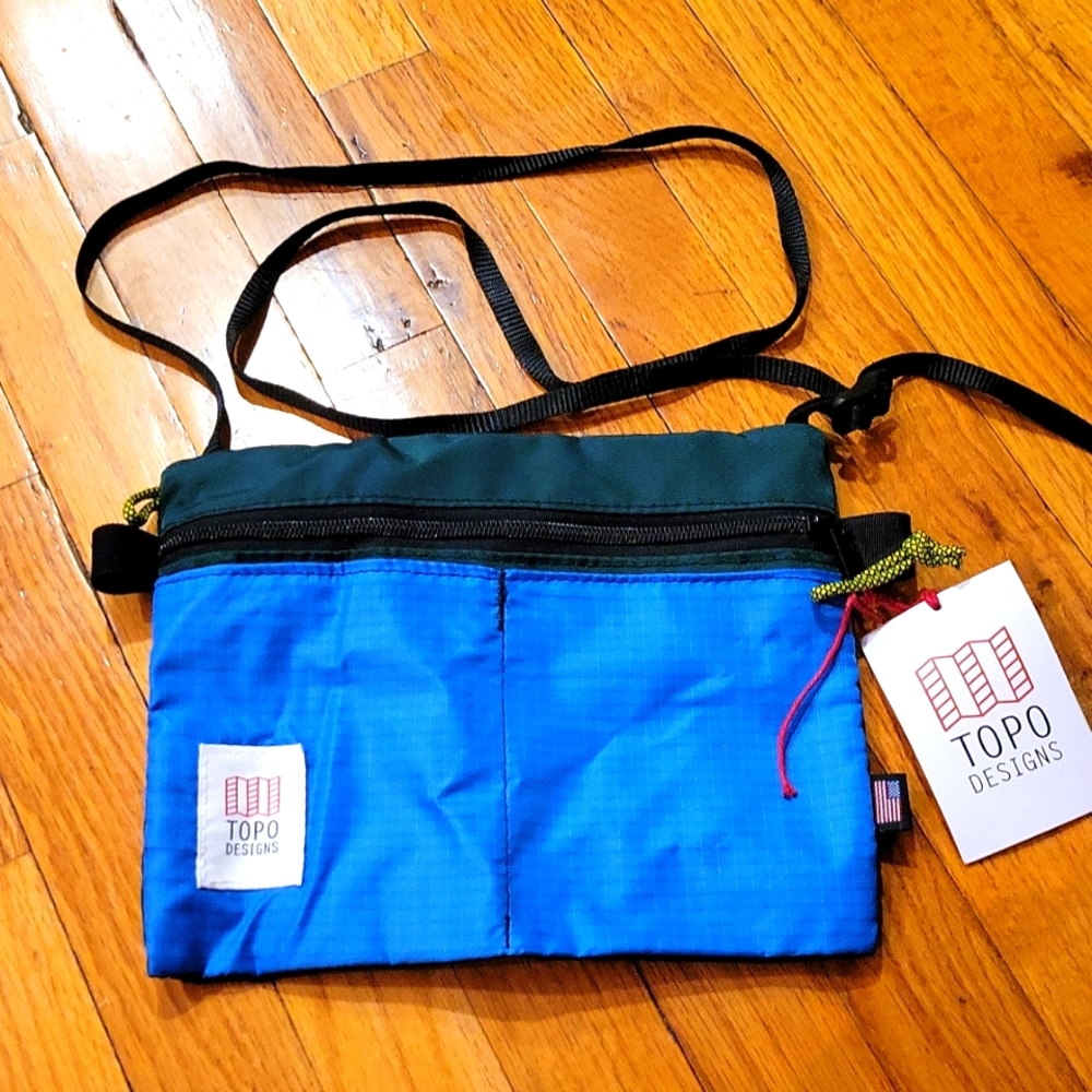 Crossbody - Multi Color - Topo Design